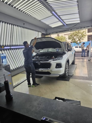 بنیانگذار اولین تشخیص رنگ در تهران عبادی